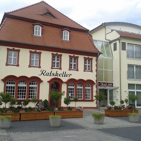 Garni-Hotel Zum Alten Ratskeller Vetschau Zewnętrze zdjęcie